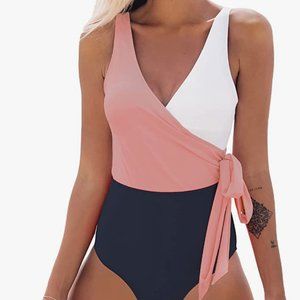 *New without tag* Cupshe | One Piece Wrap Color Block Tie Side Swimsuit